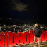 Estudiante. Busco pareja. Busco mujeres