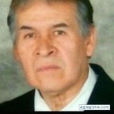 Encuentra Hombres solteros en Parácuaro