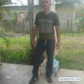 dyustiz chico soltero en Ospino