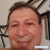 Macofy chico soltero en Poway