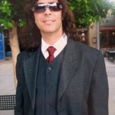 Pintor artistico. Busco pareja. Estoy