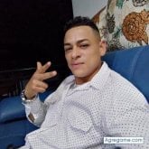 Busco pareja. Chicas entre 20+35 años.