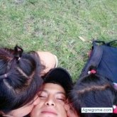 Busco hacer amistades.