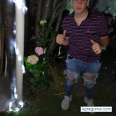 Busco: Mujeres grandesMe defino: SimpáticoMe gusta: Conocer