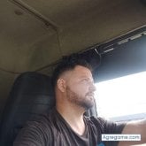 Chófer. Busco pareja. Mujeres maduras.