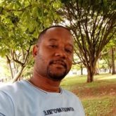 Taxista. Busco conocer gente. Una