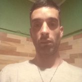 Mujeres divertidas. Soltero flaco