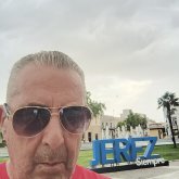 Funciona. Busco pareja. Más o menos