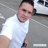 Ingeniero. Busco pareja. Chicas.