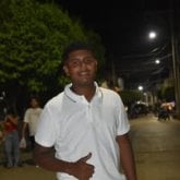 Busco mujer flacas. Soy like y me