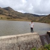 Deportista. Mujer. Amable. Los deportes.