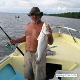 skarabay chico soltero en Bahía De Caráquez