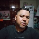 Busco pareja. Alegre, sincero,divertido.