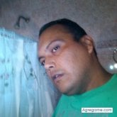 Encuentra Hombres solteros en Lanús