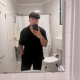 Buena persona , simpátic@s. Normal ,