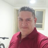 Darocar chico soltero en Acacías