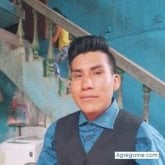 Busco pareja. Si. Amable. Jugar fútbol.