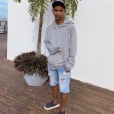 Quiero encontrar mujeres. Atrevido