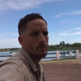 Gerente Carrefour. Busco pareja. Estoy