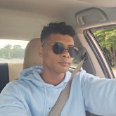 Hombres Solteros y Chicos Solteros en Naples