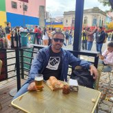 Encargado. Coincidir charlar