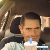 Busco pareja. Mujeres solteras o viudas.