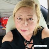 Mujeres solteras en Caguas