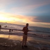 Chicas lindas sencillas. Serio amable