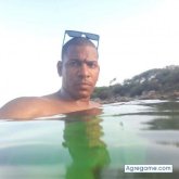 Chinomulato chico soltero en Montevideo