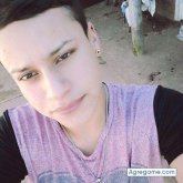 adriancaceres chico soltero en General San Martín