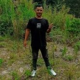 Novia o alguien con quien compartir.