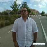 Luxtria chico soltero en El Vendrell