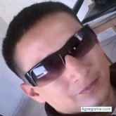 2512141976 chico soltero en Guayaquil