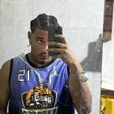 Diversión, todo callado. Soy bastante