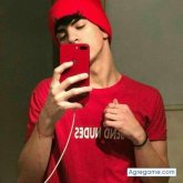 Estudioso. Busco pareja. Busco tener