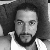 Busco pareja. Chicas para quedar sin