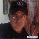 Omar114 chico soltero en San Salvador