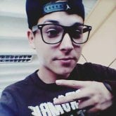 Busco ligar. UNA MUJER QUE SABE LO QUE