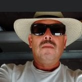 Busco chatear. Busco conocer amigas.