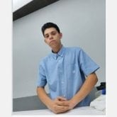 Tengo 25 años. Ser cariñoso. Jugar y