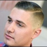 Amistad y mirar que se da. Soltero,