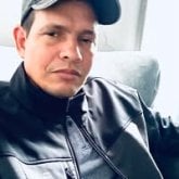 Hola busco una chica especial!. Soy un