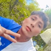 Trabajo. Busco ligar. Amigas. Hombre.