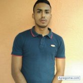 Tito1998, Chico de Barstow para Chicos en Agregame.