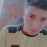 Busco pareja. Gente interesante. Alegre.