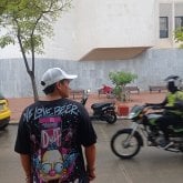 Conocer gente nueva. Un loco. Me gusta