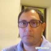 Rafaelg71 chico separado en 