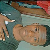 Yo vivo solo. Soy soltera. Quiero un