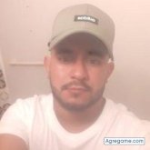 Construcción. Busco hacer amistades.