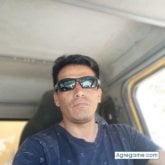 Busco pareja. Amigas.